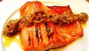 Salmon with Almond Vinegarette